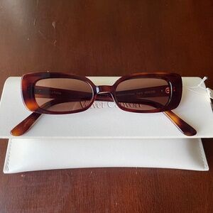 Tortoiseshell Velvet Canyon La Petite Sunglasses